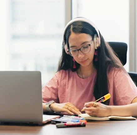 Nghiên cứu sinh